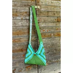 einzigartige häkeltasche: ein kunstwerk aus grün-blauem garn, handgefertigt mit liebe zum detail online kaufen bei ankrela "andrea's kreativ laden"